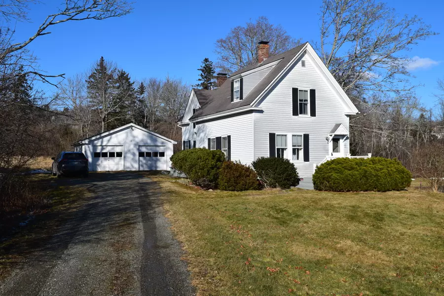 116 Perkins ST, Castine, ME 04421