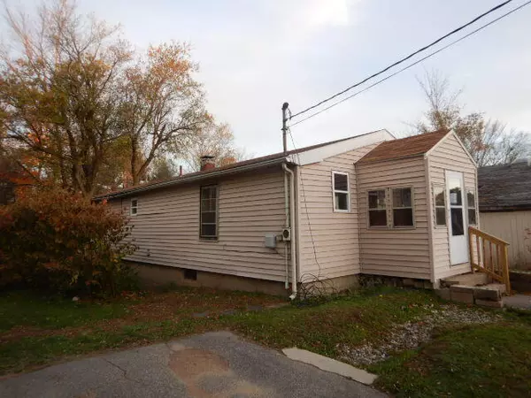 Waterboro, ME 04087,943 Main ST