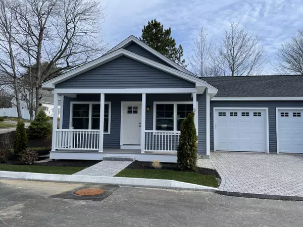 South Portland, ME 04106,66 Evans ST #5