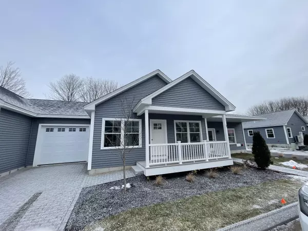 66 Evans ST #7, South Portland, ME 04106