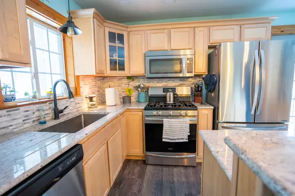 West Paris, ME 04289,113 Greenwood ST