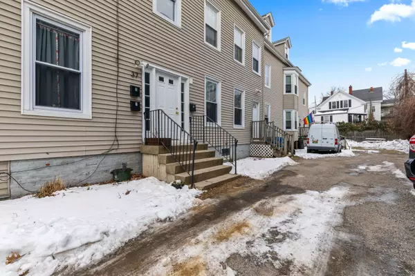 Portland, ME 04101,37 Smith ST