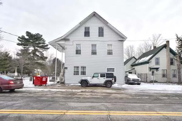 Gardiner, ME 04345,673 River AVE