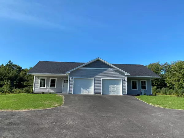 194 Middle Ridge RD #B, Bridgton, ME 04009