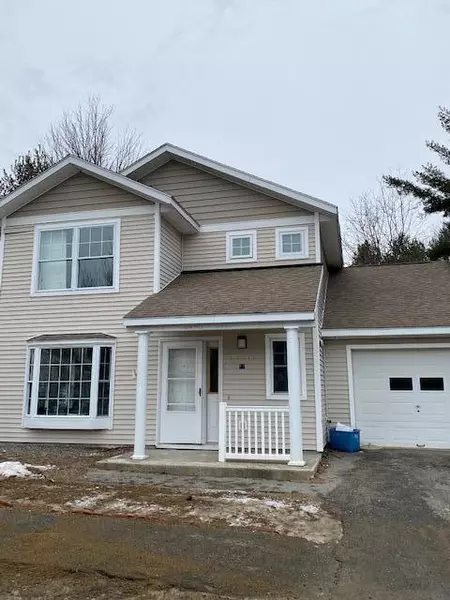 17 Chickadee CIR #17, Brunswick, ME 04011