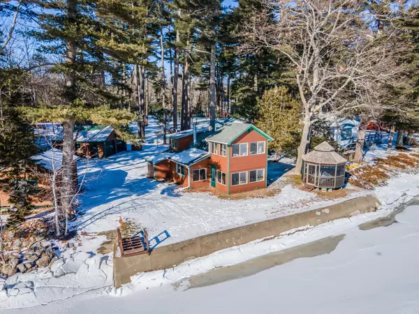 178 Rancourt LN, Burnham, ME 04922