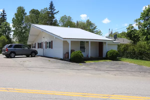 Orono, ME 04473,860 Forest AVE