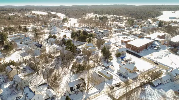 Vassalboro, ME 04989,20 Preble Hill RD