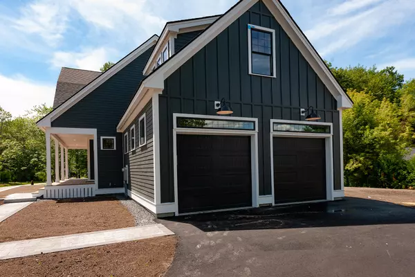 Kennebunk, ME 04043,Lot 89-99 Lobster LN