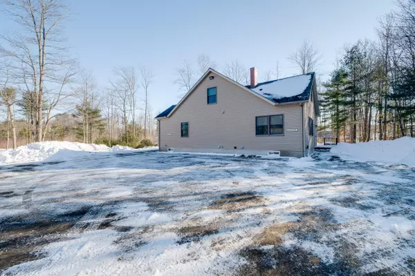 30 Parkers WAY, Brunswick, ME 04011