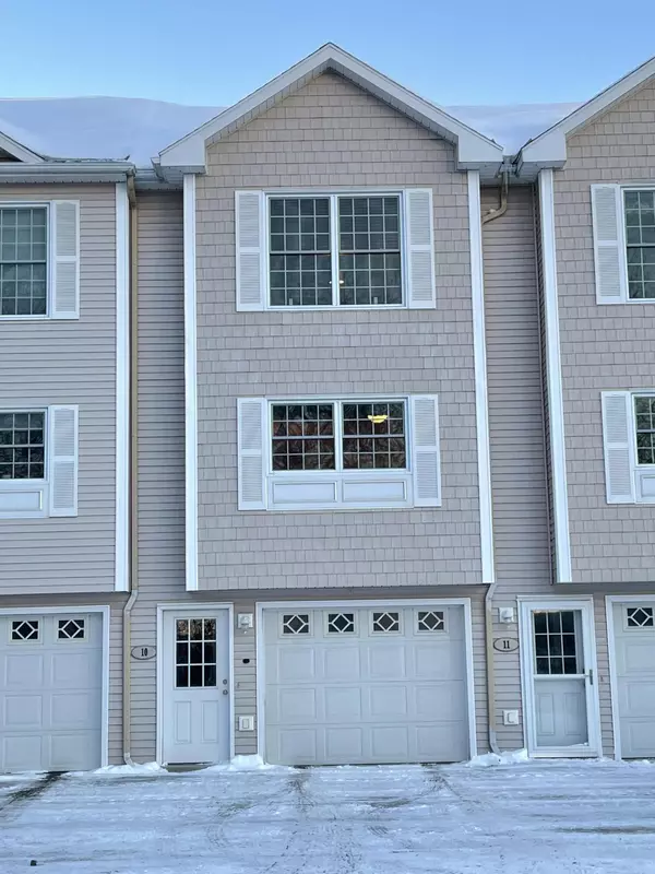 13 Oak ST #10, Presque Isle, ME 04769