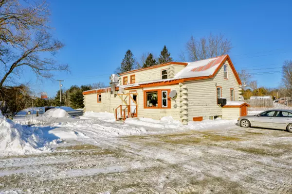 Leeds, ME 04263,756 Route 219