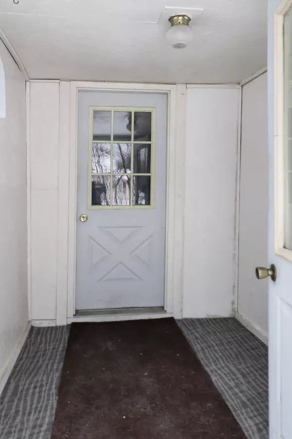 Mexico, ME 04257,194 Roxbury RD