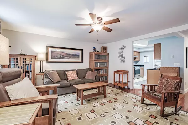 Portland, ME 04101,81 Forest AVE