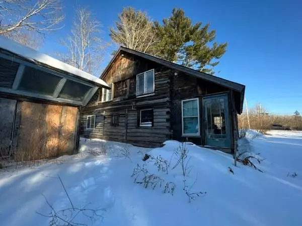 Osborn, ME 04605,60 Moose Hill RD