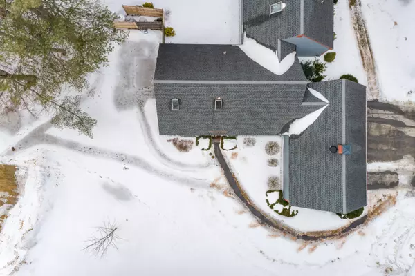 Brunswick, ME 04011,64 Ward CIR #64