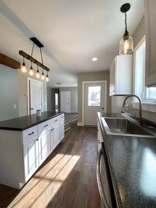 Norridgewock, ME 04957,44 Waterville RD