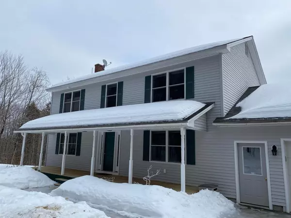 Naples, ME 04055,84 Burnell RD