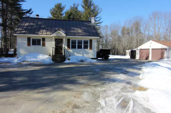 719 Wiscasset RD, Pittston, ME 04345