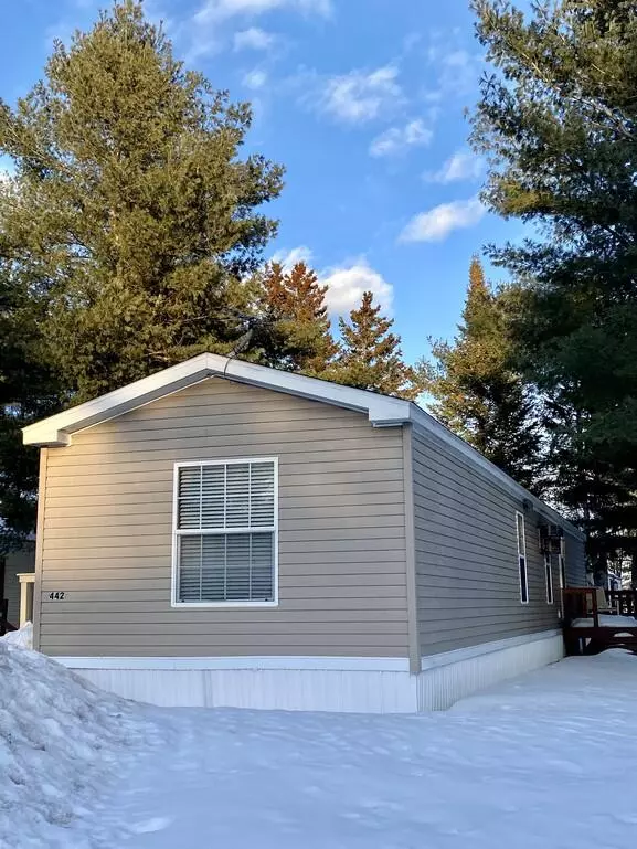 Bangor, ME 04401,442 Cedar CIR