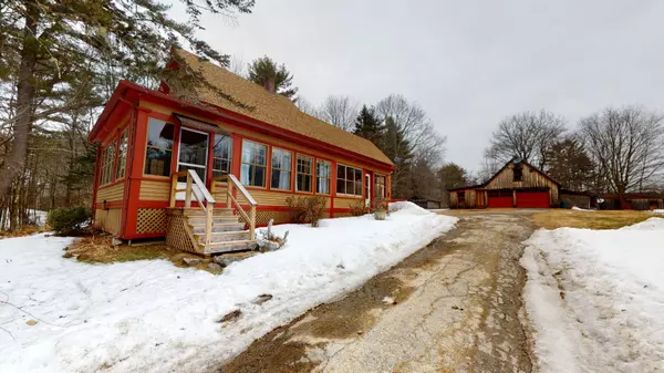 207 Route 135, Monmouth, ME 04259