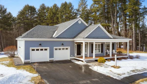 2 Bradbury WAY, Cumberland, ME 04021