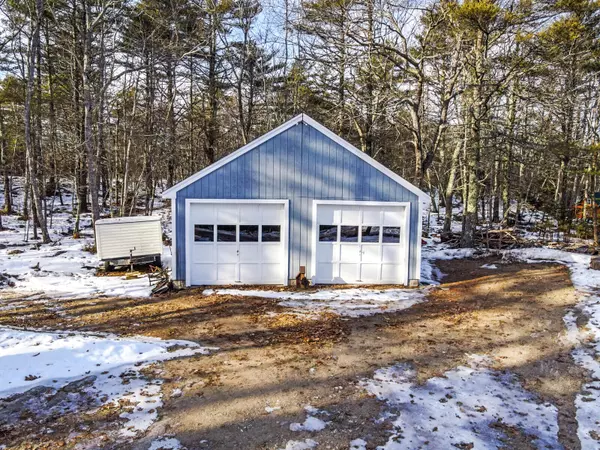 Westport Island, ME 04578,734 W Shore RD