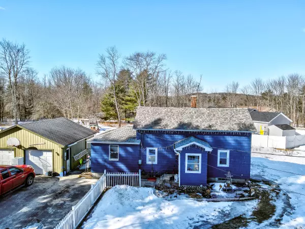 45 Ball Park RD, Sabattus, ME 04280