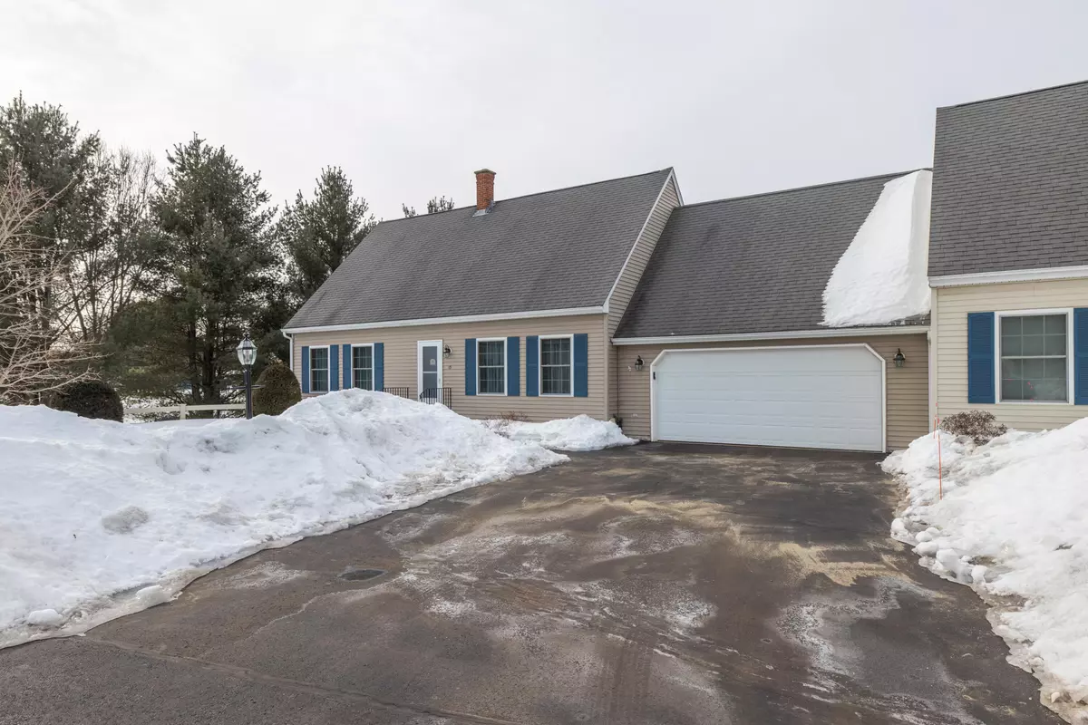Auburn, ME 04210,13 Topaz CIR #13