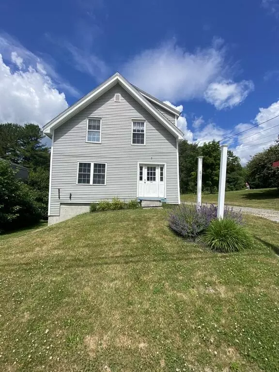 239 Main ST, Winterport, ME 04496