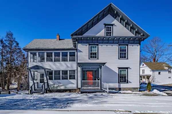 60 Pearl ST, Bath, ME 04530