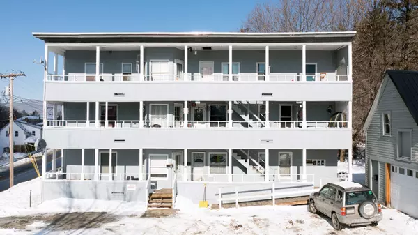 Mexico, ME 04257,36 Roxbury RD