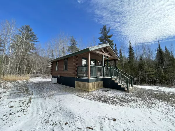 Searsmont, ME 04973,338 Woodmans Mill RD