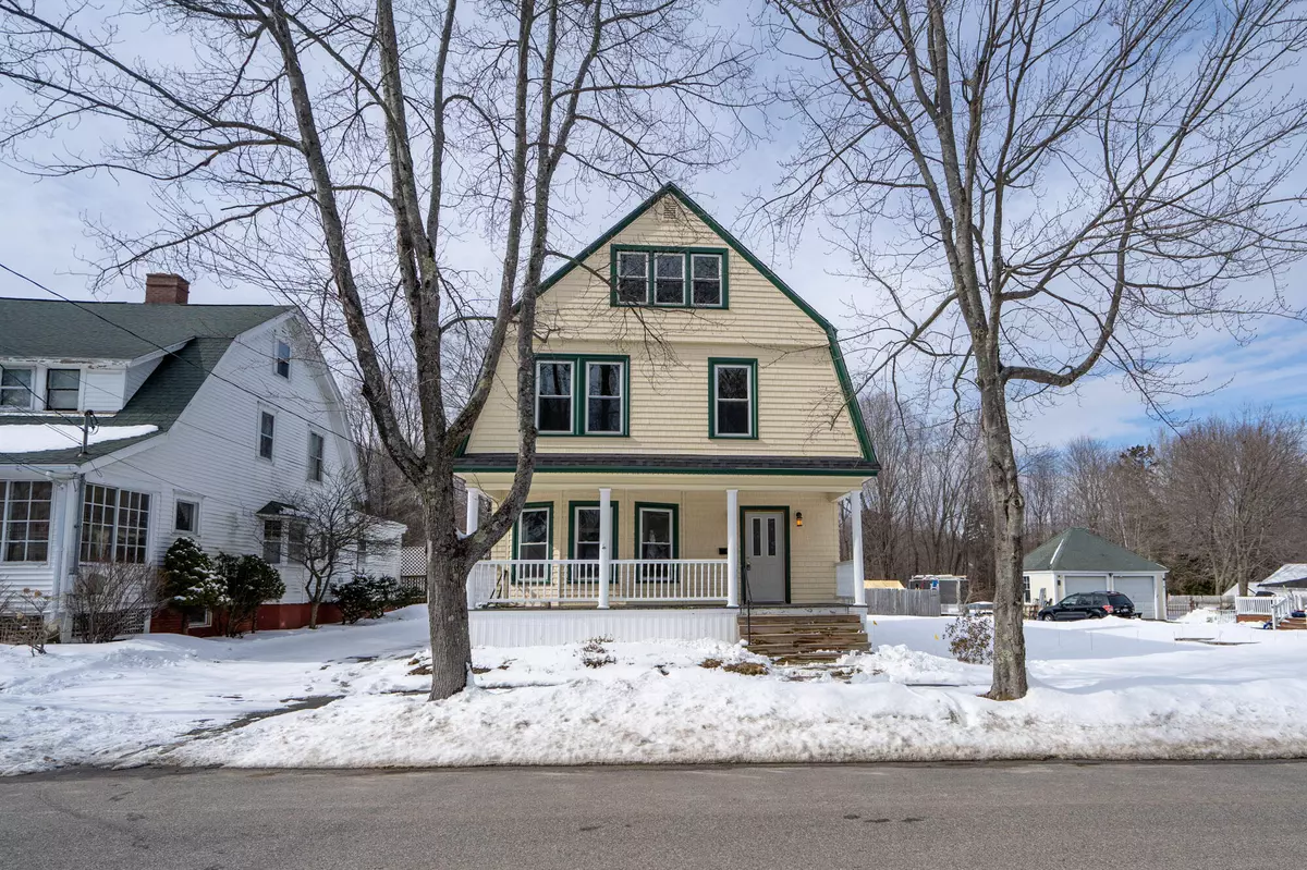 Auburn, ME 04210,77 Davis AVE