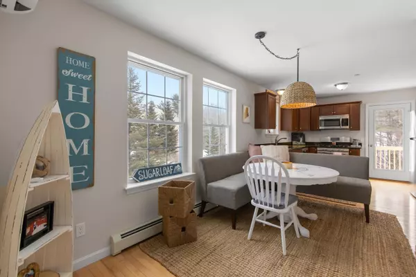 Freeport, ME 04032,1 Hayden LN #1