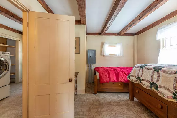 Rockport, ME 04856,151 Mill ST