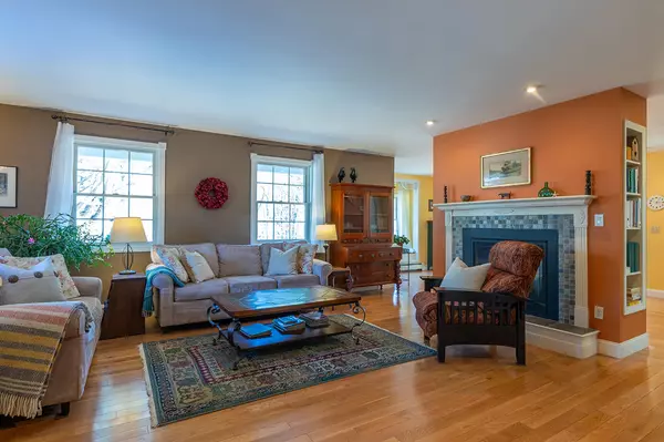 Warren, ME 04864,40 Hedgerow LN