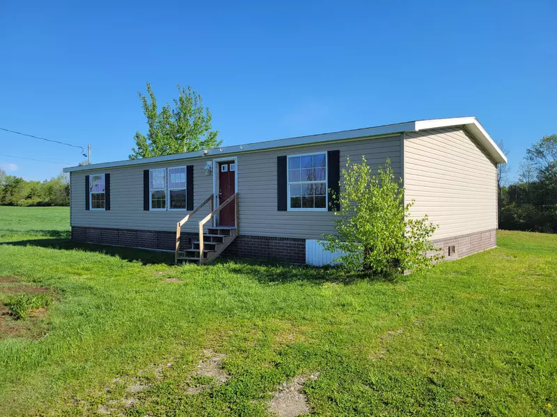 27 Brown Farm RD, Benton, ME 04901