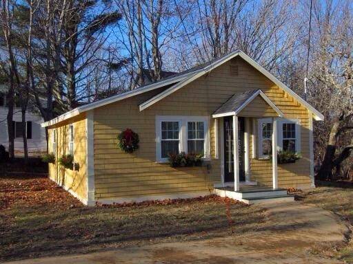 46 Elm ST, Machias, ME 04654