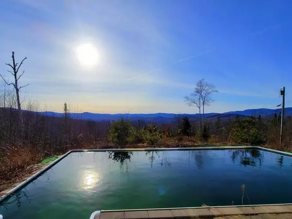 Phillips, ME 04966,40 Small RD