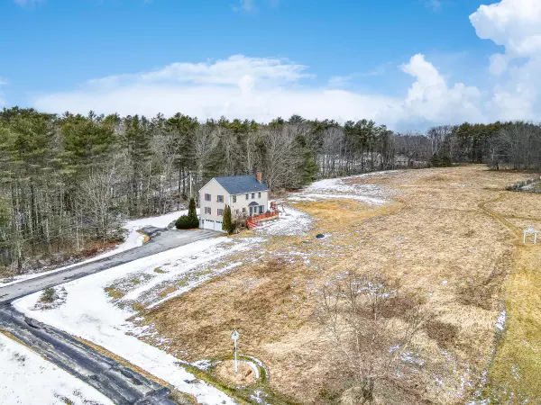 Topsham, ME 04086,16 Muddy River LN