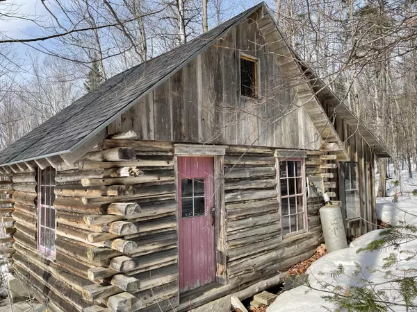 22 Tory Hill RD, Phillips, ME 04966