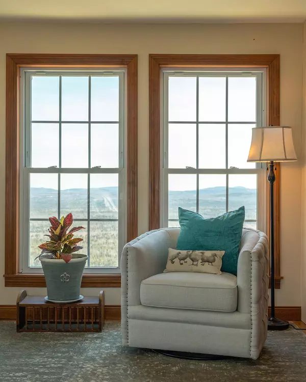 Liberty, ME 04949,568 Pinnacle RD