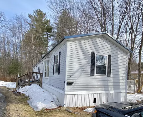 20 Marshall ST, Mechanic Falls, ME 04256
