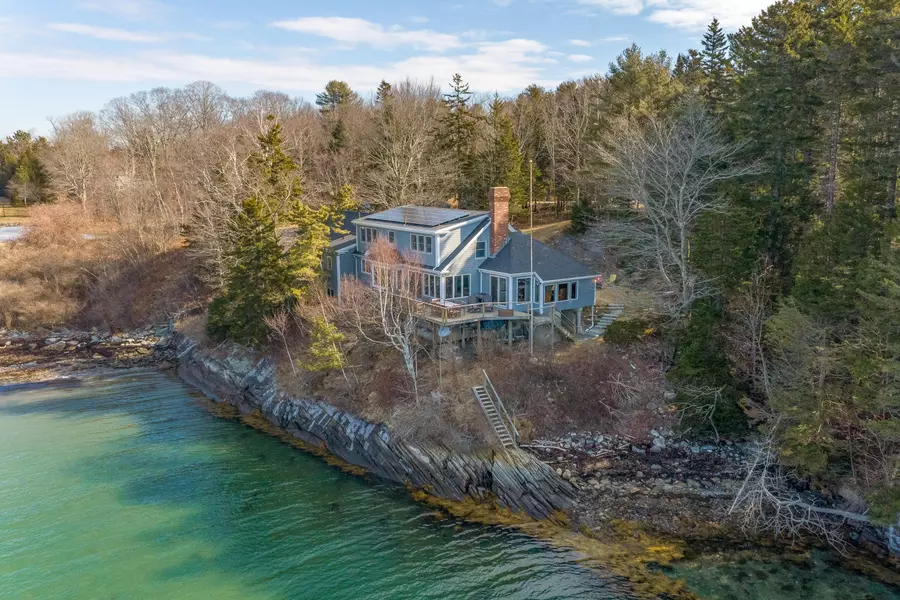 40 Headland RD, Harpswell, ME 04079