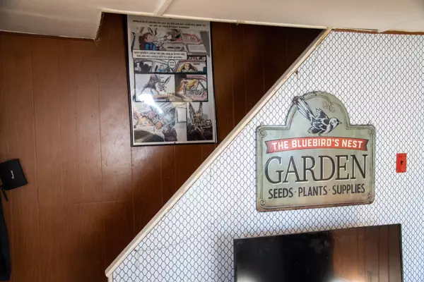 East Millinocket, ME 04430,21 Birch ST