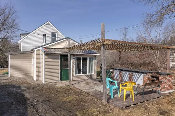 Old Town, ME 04468,620 College AVE