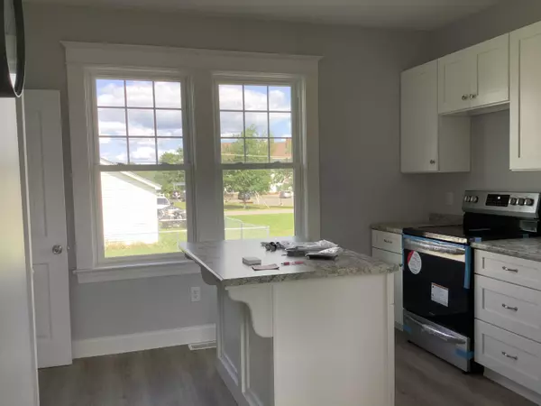 Fort Fairfield, ME 04742,25 Forest AVE