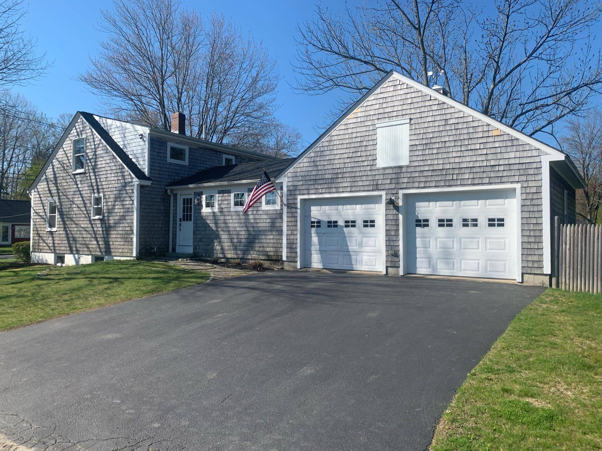 Falmouth, ME 04105,90 Middle RD