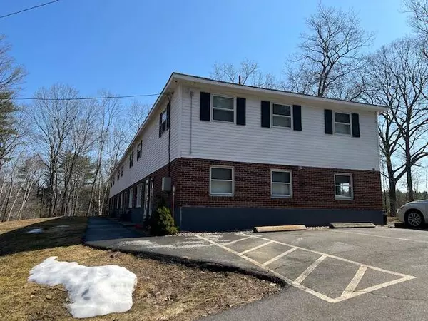 Kittery, ME 03904,25 Route 236 Route